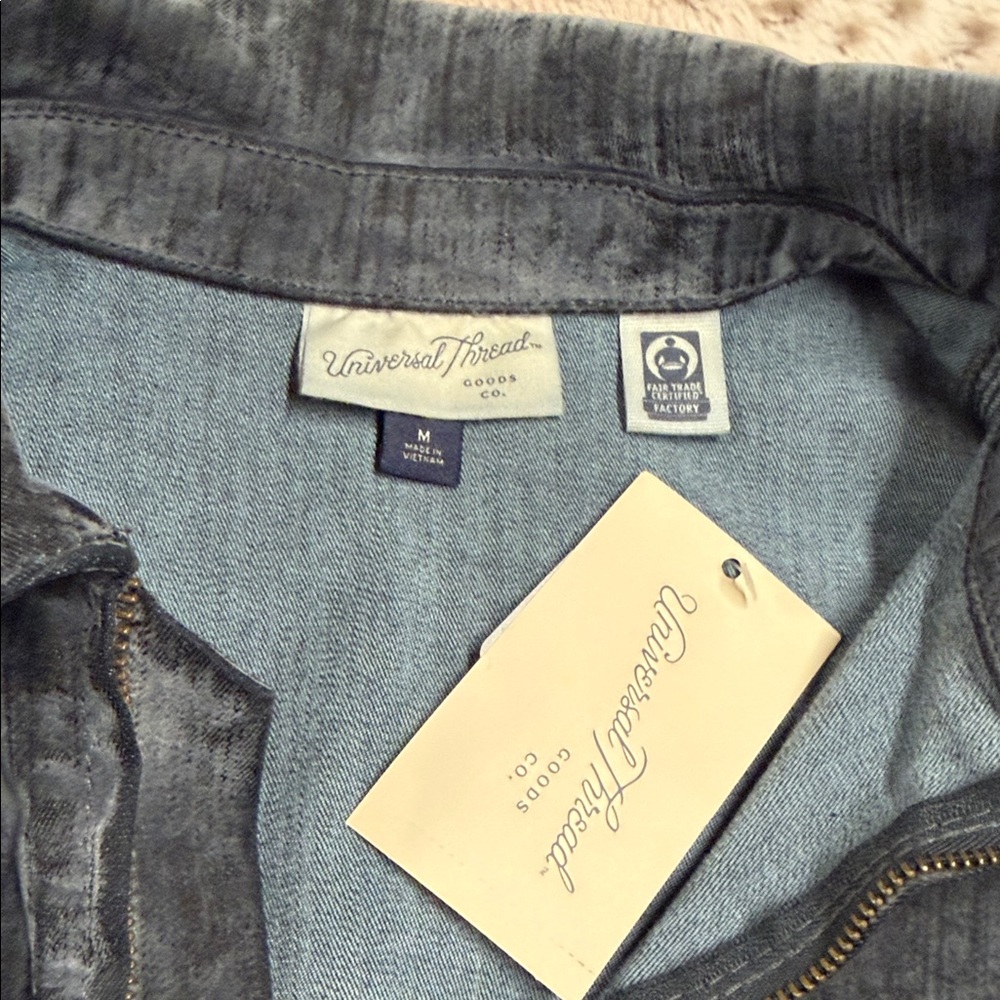 Universal Thread Dark Gray Bomber Jacket NWT - image 3